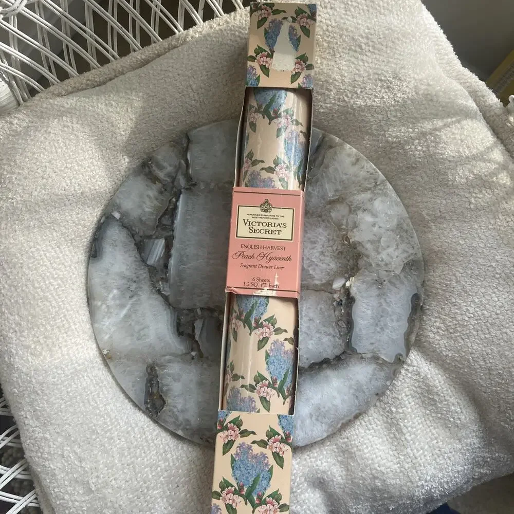 Vtg Victoria’s Secret English Harvest Peach Hyacinth Fragrant Drawer Liner NOS